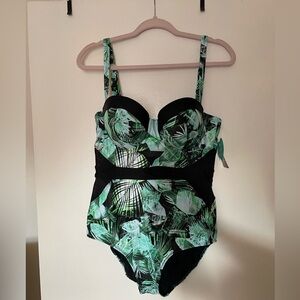 TORRID Vixen Green Palm Cutout Mesh Underwire One Piece Swimsuit size “0”